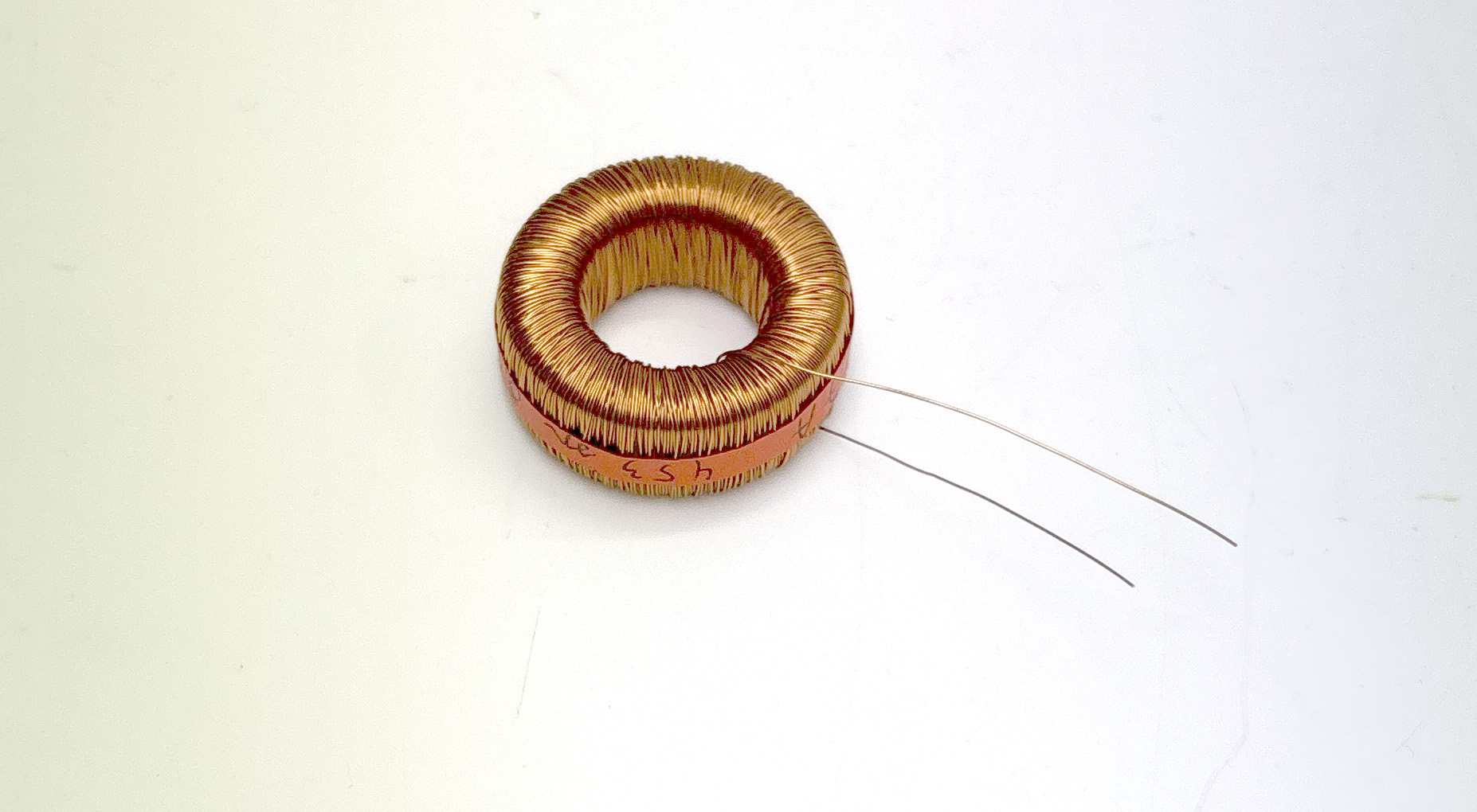 Inductances toriques de stockage et antiparasitage pour hautes fréquences